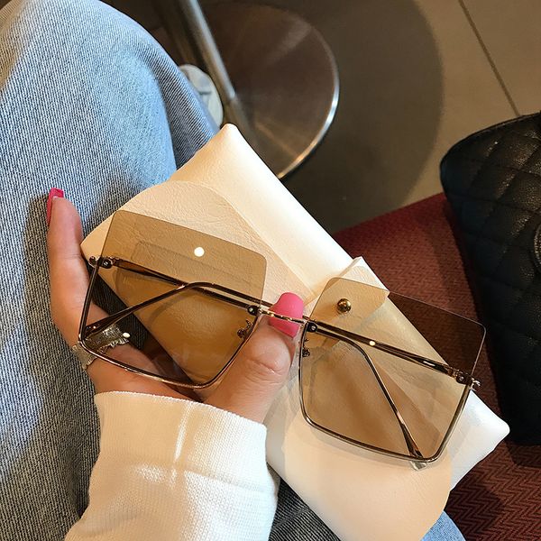 women anti uv marine film large frame frameless square tan sunglasses 2020 fashion trend, White;black
women anti uv marine film large frame frameless square tan sunglasses 2020 fashion trend, White;black