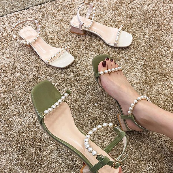 chic summer women elegant pearl brand girls beach ankle strap thick sandals designer outdoor open toe med heel shoes t200703, Black;red
chic summer women elegant pearl brand girls beach ankle strap thick sandals designer outdoor open toe med heel shoes t200703, Black;red