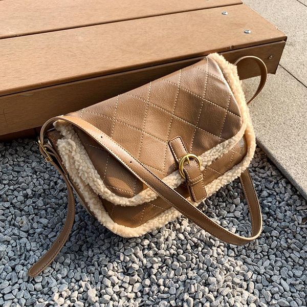 shoulder bags fashion plush tote women's handbag casual pu leather messenger for women 2021 brand designer crossbody bag purse
shoulder bags fashion plush tote women's handbag casual pu leather messenger for women 2021 brand designer crossbody bag purse