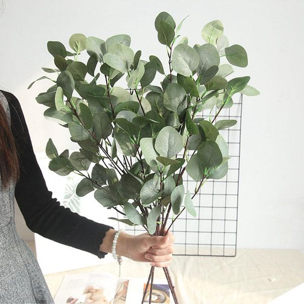 artificial silk leaf eucalyptus green leaves for wedding decoration diy wreath gift scrapbooking craft plants fake flower
artificial silk leaf eucalyptus green leaves for wedding decoration diy wreath gift scrapbooking craft plants fake flower