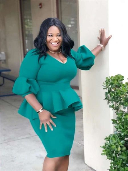 round large hem new neck ruffle one step drs, Black;gray 
round large hem new neck ruffle one step drs, Black;gray