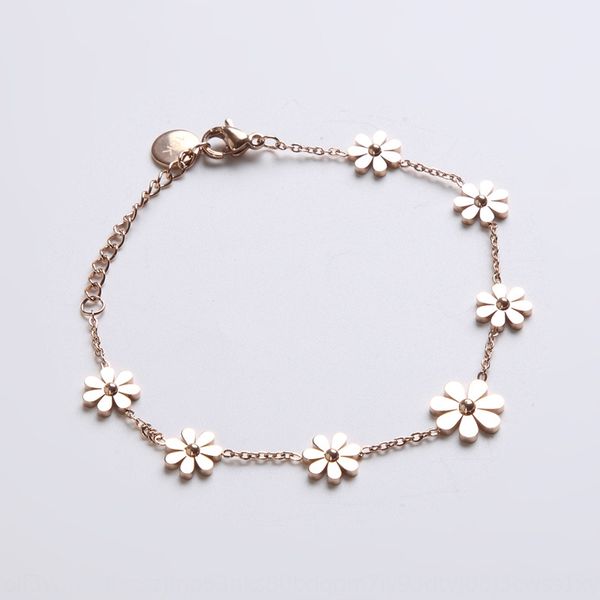korean version of the wild flower gold bracelet rose gold bracelet girls do not fade titanium steel hand jewelry vhmf5, Golden;silver
korean version of the wild flower gold bracelet rose gold bracelet girls do not fade titanium steel hand jewelry vhmf5, Golden;silver