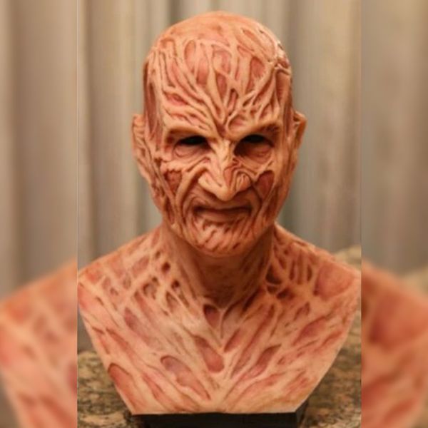 halloween realistic mask horror party costume freddy krueger scary carnival cosplay home decoration
halloween realistic mask horror party costume freddy krueger scary carnival cosplay home decoration