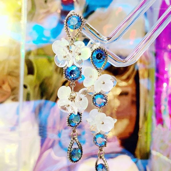 mengjiqiao 2020 new vintage fashion blue crystal drop earrings for women girls acrylic flower petal pendientes holiday jewelry1, Silver
mengjiqiao 2020 new vintage fashion blue crystal drop earrings for women girls acrylic flower petal pendientes holiday jewelry1, Silver