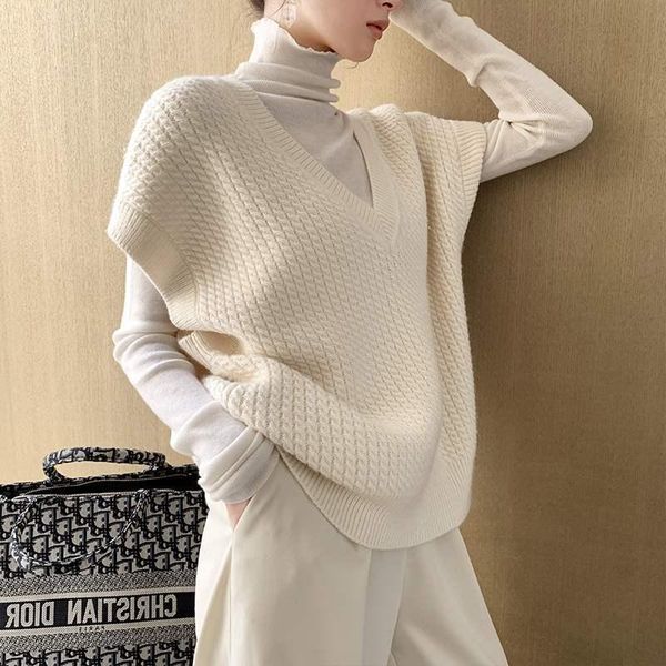 new loose sleeveless sweater spring autumn women vest sweaters knitting vest joker knitted wool oversize girls pullover, Black;white
new loose sleeveless sweater spring autumn women vest sweaters knitting vest joker knitted wool oversize girls pullover, Black;white