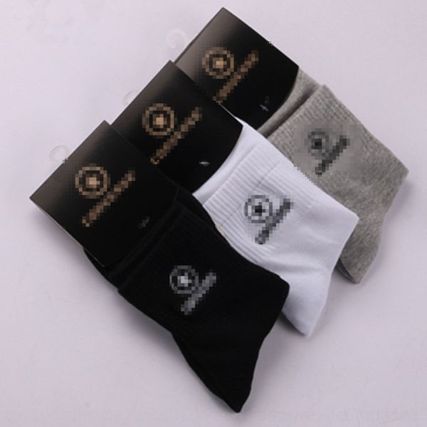 l0ehj sweat and winter men's embroidered leisure sports cotton socks autumn absorbing and breathable medium tube pure cotton socks s23t, Black
l0ehj sweat and winter men's embroidered leisure sports cotton socks autumn absorbing and breathable medium tube pure cotton socks s23t, Black