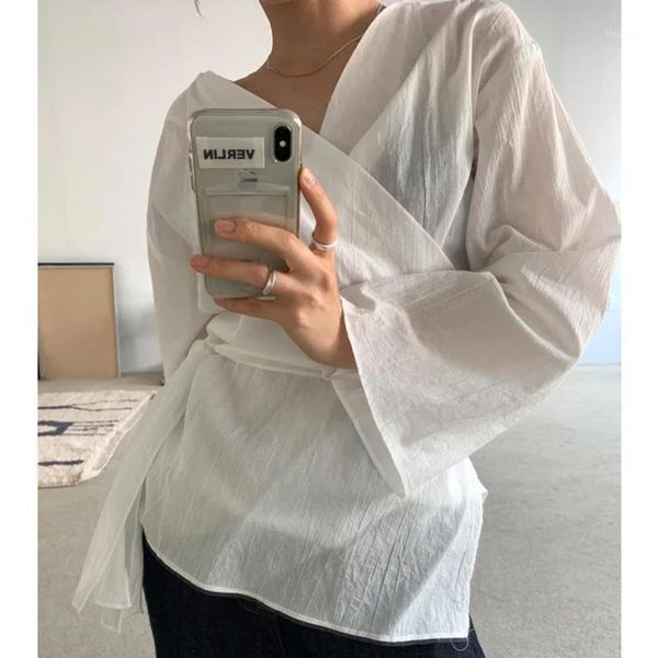 fall 2020 korean blouse women long sleeve wrap v neck see through lace up loose flare sleeve casual v6041, White 
fall 2020 korean blouse women long sleeve wrap v neck see through lace up loose flare sleeve casual v6041, White