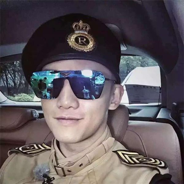 classic aviation sunglasses men sunglasses women driving mirror male sun glasses points pilot zonnebril mannen, White;black
classic aviation sunglasses men sunglasses women driving mirror male sun glasses points pilot zonnebril mannen, White;black