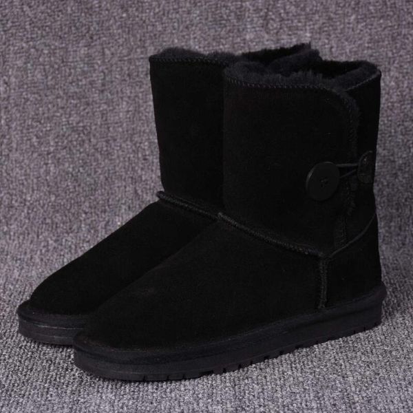 2021 new women classic snow boots ankle short fur winter boot black chestnut cool women ladies girl booties size 36-41 fashion outdoor
2021 new women classic snow boots ankle short fur winter boot black chestnut cool women ladies girl booties size 36-41 fashion outdoor