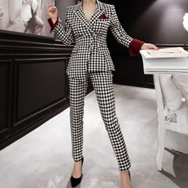 women work plaid blazer suit jackets and feet pants suits lady suit office two pieces set casual fashion slim suits1, White;black
women work plaid blazer suit jackets and feet pants suits lady suit office two pieces set casual fashion slim suits1, White;black
