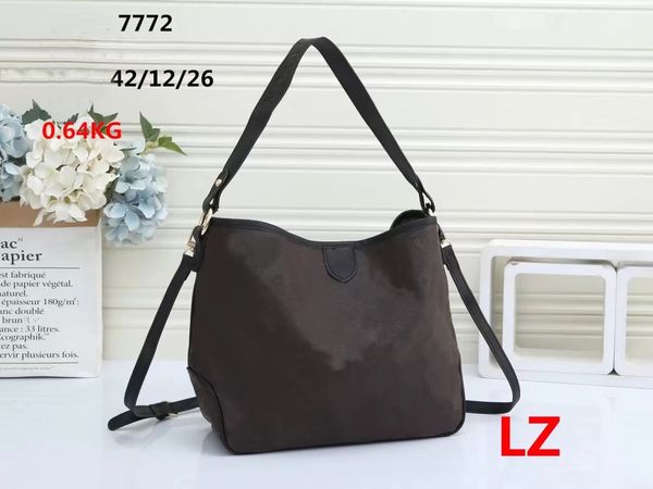 wf designers women shoulder bag classic brown flowers printing crossbody fashion brand handbags tote card holder leather purse wallet key po
wf designers women shoulder bag classic brown flowers printing crossbody fashion brand handbags tote card holder leather purse wallet key po