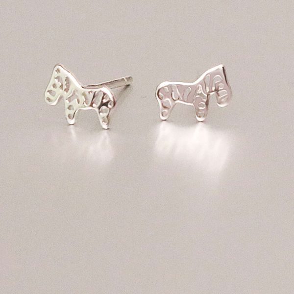 luxurys designers fashion ye050 sterling silver s925q pony cute animal earrings by fresh temperament sunshine women's earrings
luxurys designers fashion ye050 sterling silver s925q pony cute animal earrings by fresh temperament sunshine women's earrings