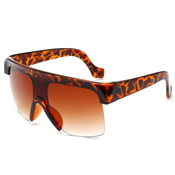 new style of conjoined sunglasses, red street p, colorful film, windproof mask, driving sunglasses for lovers, White;black
new style of conjoined sunglasses, red street p, colorful film, windproof mask, driving sunglasses for lovers, White;black