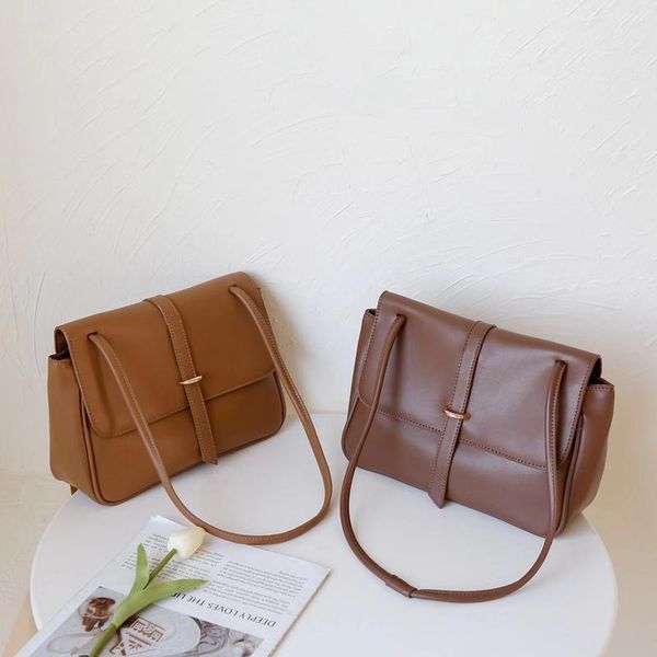 cross body 2021 casual solid color women's bags small lady shoulder crossbody bag pu leather large capacity female handbags whole sale
cross body 2021 casual solid color women's bags small lady shoulder crossbody bag pu leather large capacity female handbags whole sale