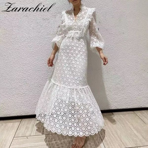 new 2019 autumn winter white hollow out lace embroidery dress women stand collar lantern sleeve ruffles trims long dress y200805, Black;pink
new 2019 autumn winter white hollow out lace embroidery dress women stand collar lantern sleeve ruffles trims long dress y200805, Black;pink
