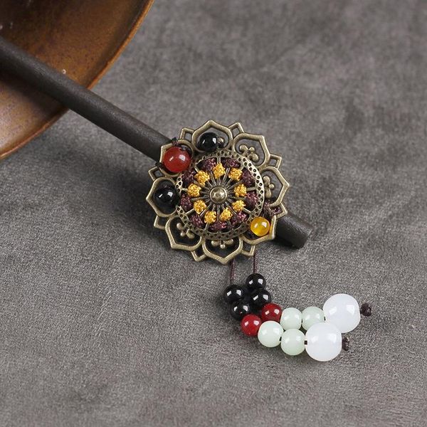 3 designs old chinese wind nature stones flowers hairpin ,chalcedony stones ethnic hair accessories, vintage hair sticker, Golden;silver
3 designs old chinese wind nature stones flowers hairpin ,chalcedony stones ethnic hair accessories, vintage hair sticker, Golden;silver