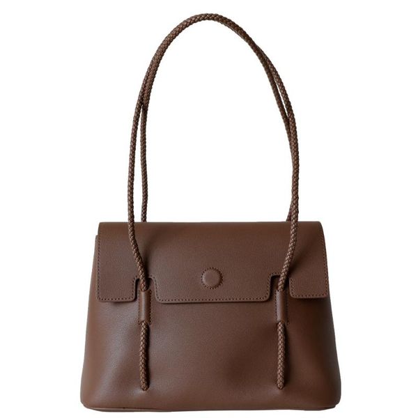2021 new large capacity tote bag leather braided rope shopping bag commuter cowhide shoulder women
2021 new large capacity tote bag leather braided rope shopping bag commuter cowhide shoulder women