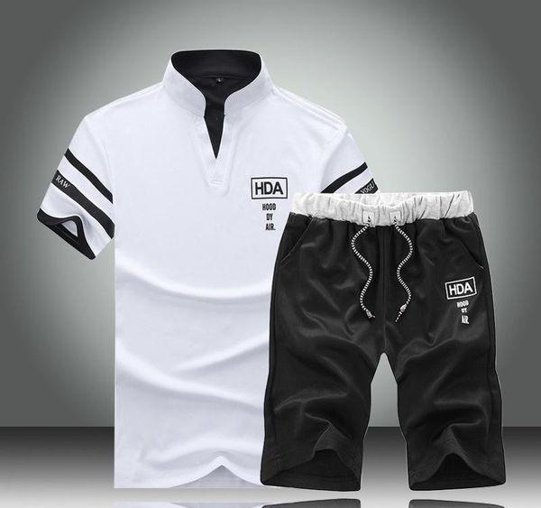 2020 new summer mens tracksuit sets men brand short sleeve casual slim fit sportsman t shirts + shorts letter printed sport suit t200815, Gray
2020 new summer mens tracksuit sets men brand short sleeve casual slim fit sportsman t shirts + shorts letter printed sport suit t200815, Gray