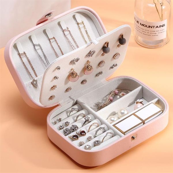 jwwwbox portable pu leather travel jewelry storage box fashion earrings ring necklace velvet small jewelry case organizer jwbx03, Pink;blue
jwwwbox portable pu leather travel jewelry storage box fashion earrings ring necklace velvet small jewelry case organizer jwbx03, Pink;blue