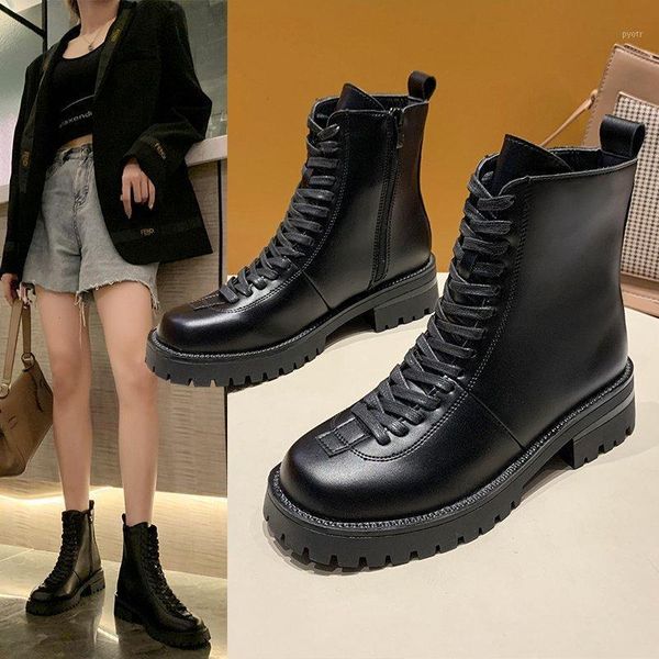 autumn boots women's lace-up short boots all-match black casual flat single solid color women's1
autumn boots women's lace-up short boots all-match black casual flat single solid color women's1