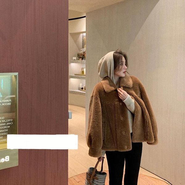 women's fur & faux 2021 autumn and winter lamb hair fashion coat women thickened warmth all-in-one particle sheep shearing y179, Black
women's fur & faux 2021 autumn and winter lamb hair fashion coat women thickened warmth all-in-one particle sheep shearing y179, Black