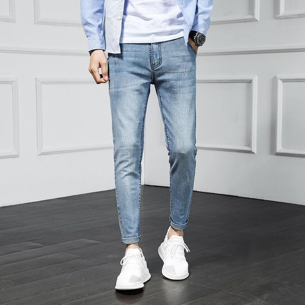 2019 spring and summer new korean version of the trend of casual wild light blue slim feet nine points skinny jeans men1
2019 spring and summer new korean version of the trend of casual wild light blue slim feet nine points skinny jeans men1