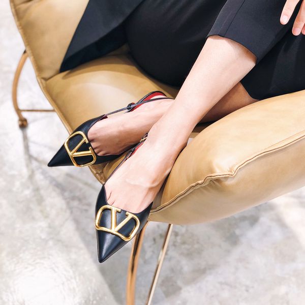 plus size 43 women sandals luxury high heels shoes women designer slip on pointed toe slingback pumps zandalias de mujer q7, Black
plus size 43 women sandals luxury high heels shoes women designer slip on pointed toe slingback pumps zandalias de mujer q7, Black