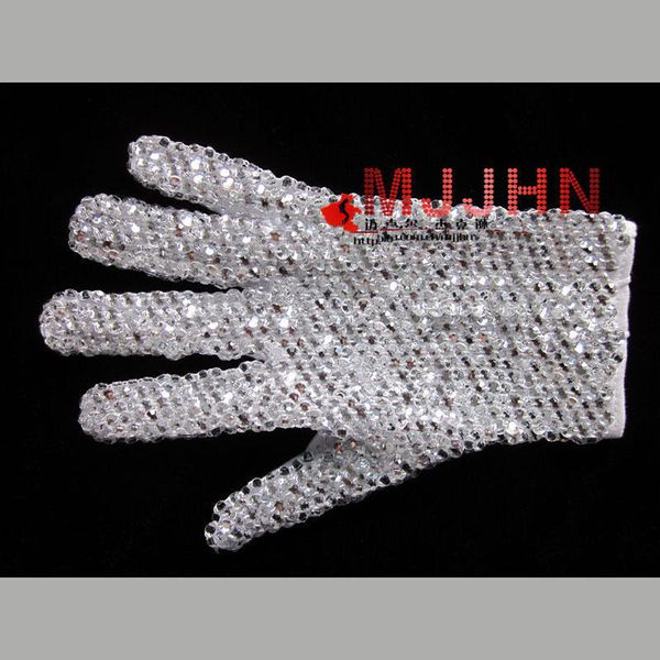 details about hand made mj michael jackson billie jean single side shinning rhinestone glove, Blue;gray
details about hand made mj michael jackson billie jean single side shinning rhinestone glove, Blue;gray