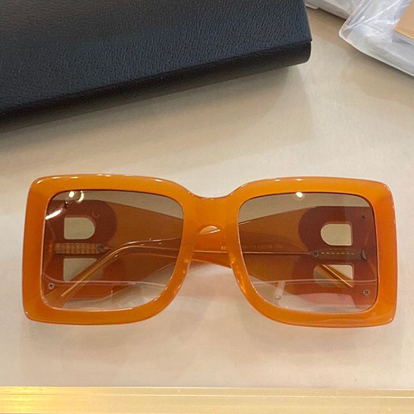 sunglasses popular square shape retro women fashion sunglasses lenses classic metal b popular style goggle with box, White;black
sunglasses popular square shape retro women fashion sunglasses lenses classic metal b popular style goggle with box, White;black