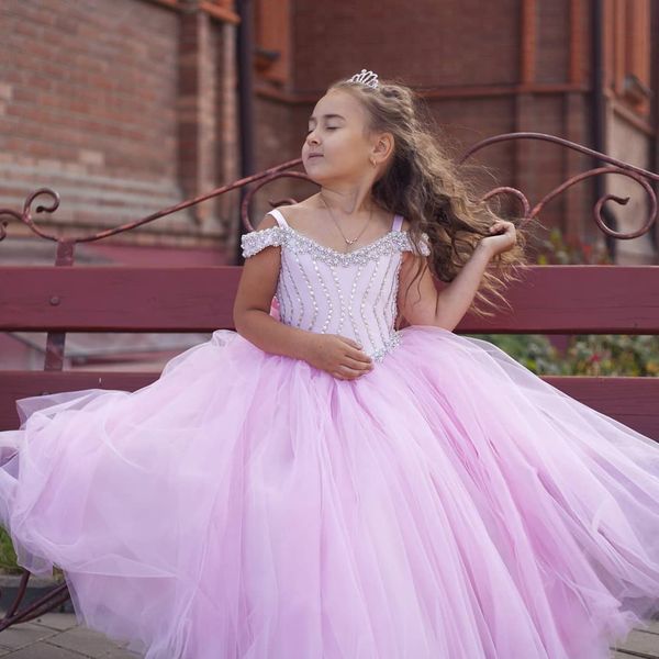 pink beaded crystals 2020 flower girl dresses ball gown tulle little girl wedding dresses vintage communion pageant dresses gowns f2166, White;blue
pink beaded crystals 2020 flower girl dresses ball gown tulle little girl wedding dresses vintage communion pageant dresses gowns f2166, White;blue