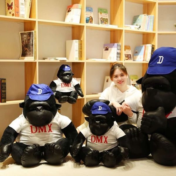 wear sle funny hat king sports kong chimpanzee doll plush toys give boys gifts
wear sle funny hat king sports kong chimpanzee doll plush toys give boys gifts