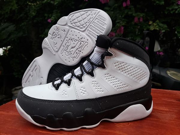 9 university blue black white men basketball shoes sports trainer 9s jumpman mens sneakers with box
9 university blue black white men basketball shoes sports trainer 9s jumpman mens sneakers with box