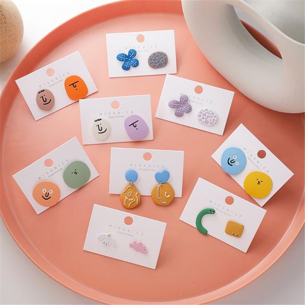 ruanme a pair of earrings abstract geometrical irregular earrings female cartoon smiling face jewelry accessories, Golden;silver
ruanme a pair of earrings abstract geometrical irregular earrings female cartoon smiling face jewelry accessories, Golden;silver