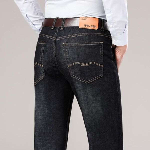 2020 autumn men jeans loose fit black blue men's business straight-leg jeans classic pants
2020 autumn men jeans loose fit black blue men's business straight-leg jeans classic pants