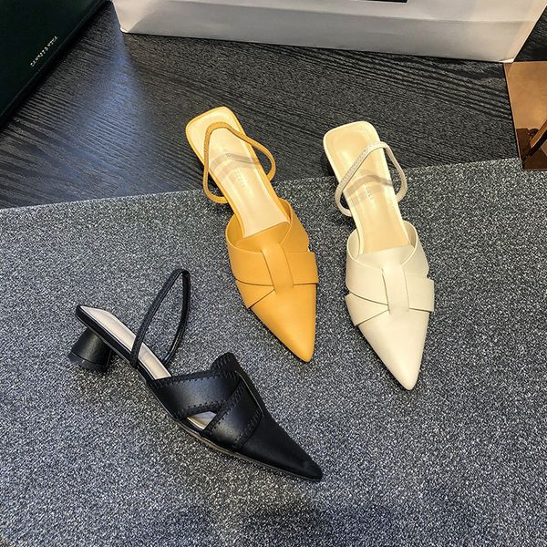 baotou sandals female hollow air fairy 2020 new summer fashion thick heel pointed half slippers for women to wear
baotou sandals female hollow air fairy 2020 new summer fashion thick heel pointed half slippers for women to wear