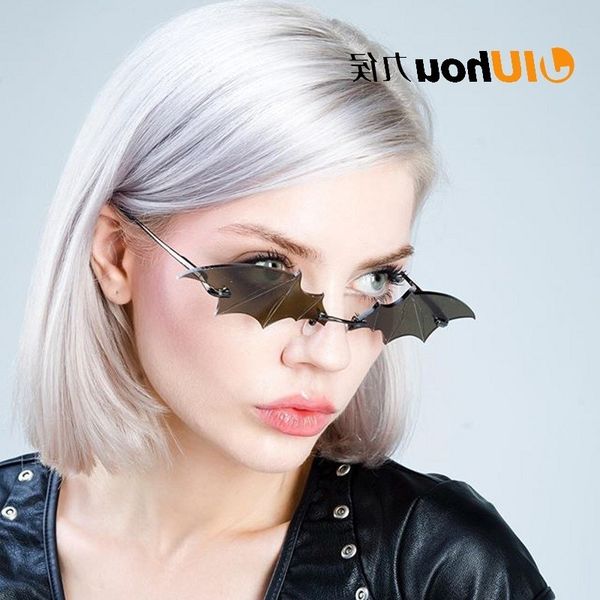 новые женщины rimless солнцезащитные очки мода uv400 ретро streetwear bat форма очки правда фильм объектива красочные trend summer sun prote
новые женщины rimless солнцезащитные очки мода uv400 ретро streetwear bat форма очки правда фильм объектива красочные trend summer sun prote