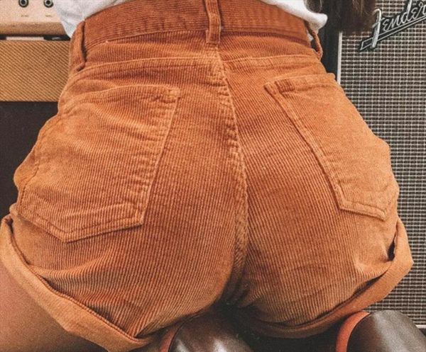 вельвет полуростовые vintage шорты днища женщины повседневная streetwear шорты женский сыпучие summer button short 2020, White;black
вельвет полуростовые vintage шорты днища женщины повседневная streetwear шорты женский сыпучие summer button short 2020, White;black