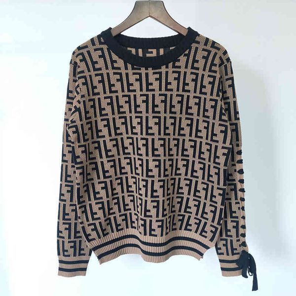 autumn and winter foreign style show thin jacquard commuting round neck long sleeve bandage knitted female, White;black
autumn and winter foreign style show thin jacquard commuting round neck long sleeve bandage knitted female, White;black