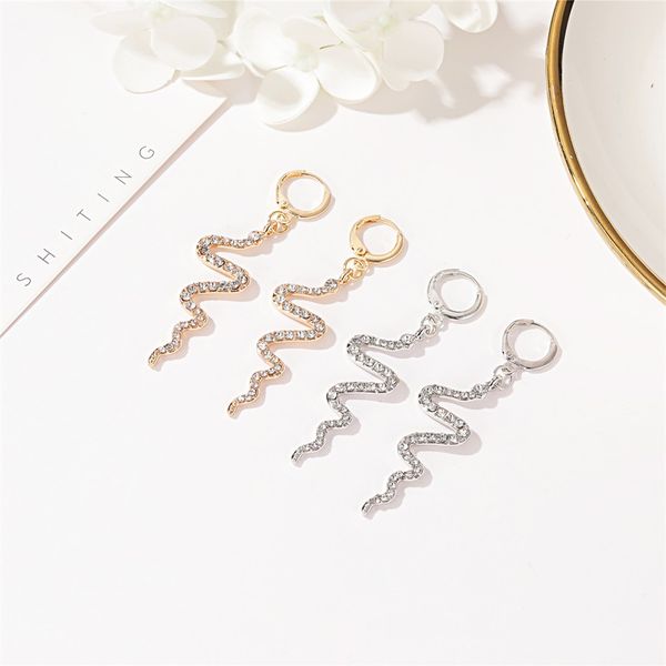 2021 bling crystal stud earrings snake rhinestone earrings for women girls hip hop earring charm jewelry fashion accessories kimter-k168fa
2021 bling crystal stud earrings snake rhinestone earrings for women girls hip hop earring charm jewelry fashion accessories kimter-k168fa