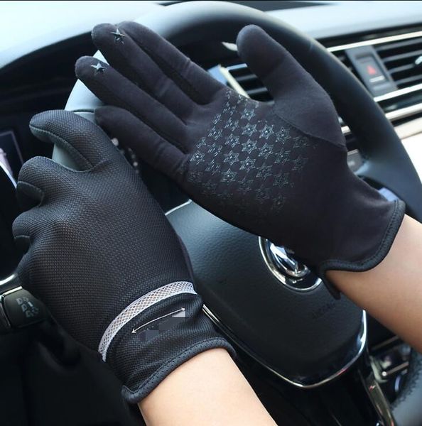 men' spring summer thin elastic letter print short gloves male summer sunscreen full palm touchscreen driving glove r1244 201020, Blue;gray
men' spring summer thin elastic letter print short gloves male summer sunscreen full palm touchscreen driving glove r1244 201020, Blue;gray