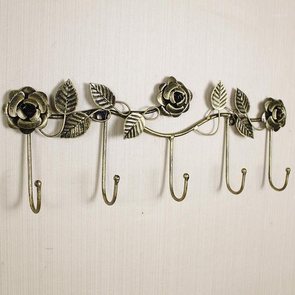 european-style iron rose design decorative wall hook wall-mounted coat hanger storage rack key holder organizer home decor1
european-style iron rose design decorative wall hook wall-mounted coat hanger storage rack key holder organizer home decor1