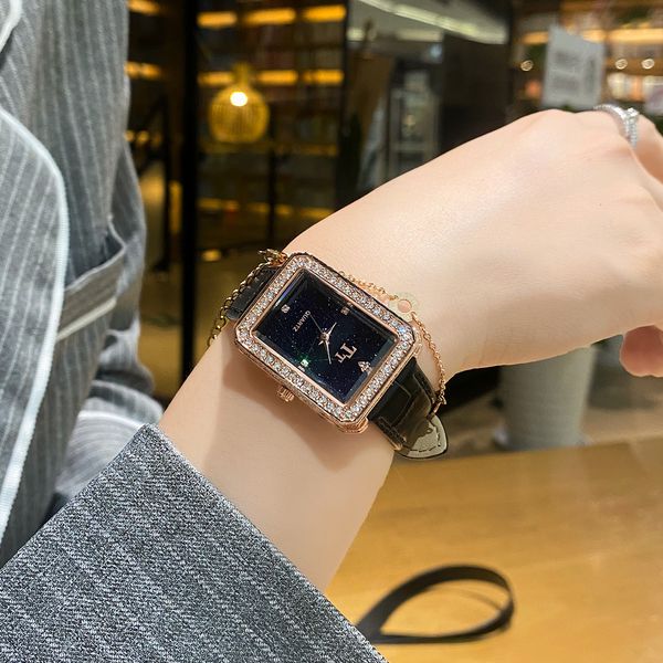 темперамент свет супер вспышки swarovski неба все звезды высокое чувство пояса небольшой площади часы роскошных женщин
темперамент свет супер вспышки swarovski неба все звезды высокое чувство пояса небольшой площади часы роскошных женщин