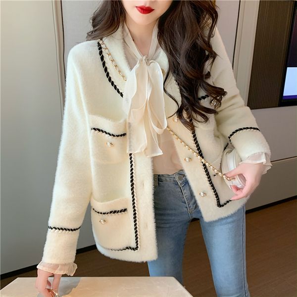 autumn and winter 2020 new single breasted korean mink imitation knitted cardigan loose long sleeve sweater outerwear for women
autumn and winter 2020 new single breasted korean mink imitation knitted cardigan loose long sleeve sweater outerwear for women