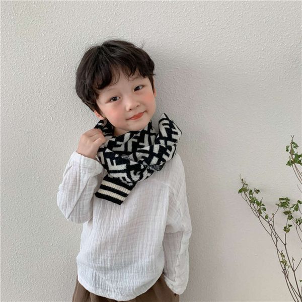 knitting korean scarf color matching letter autumn men's and women's fashion children's warm wool collar winter, Red;brown
knitting korean scarf color matching letter autumn men's and women's fashion children's warm wool collar winter, Red;brown