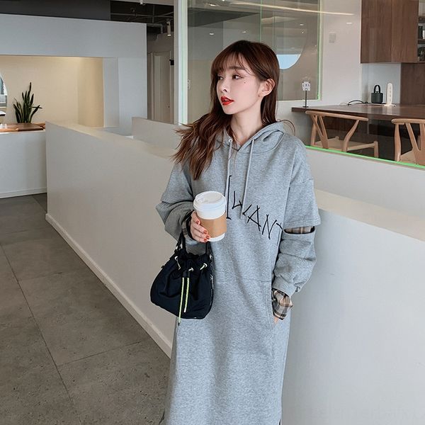 2020 autumn winter sanitary thickened women fashion dressbath dress ins autumn winter loose korean plush long bottomed sweater dress wvteu w, Black;gray
2020 autumn winter sanitary thickened women fashion dressbath dress ins autumn winter loose korean plush long bottomed sweater dress wvteu w, Black;gray