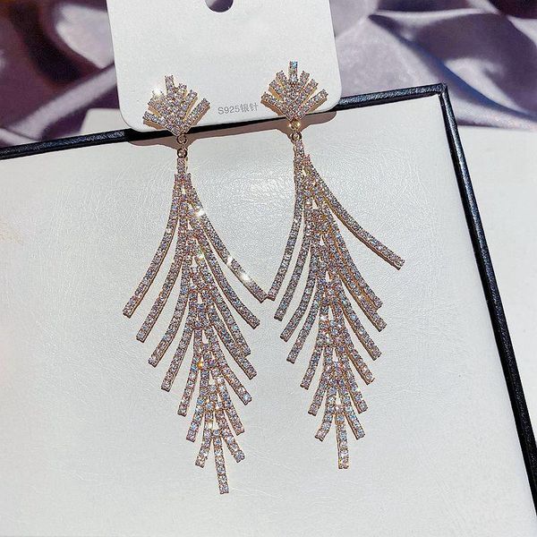 dangle & chandelier migga luxury cubic zirconia crystal feather long drop earrings for women wedding party jewelry, Silver
dangle & chandelier migga luxury cubic zirconia crystal feather long drop earrings for women wedding party jewelry, Silver