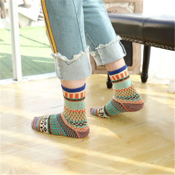 mens retro folk socks fashion trend sports stretch middle tube socks winter male casual wave mid length thicken warm england sock, Black
mens retro folk socks fashion trend sports stretch middle tube socks winter male casual wave mid length thicken warm england sock, Black