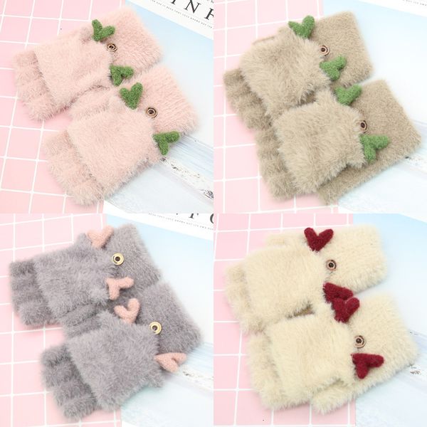 new cute cartoon elk horn half finger flip with plush thickened warm student net red thick gloves, Blue;gray
new cute cartoon elk horn half finger flip with plush thickened warm student net red thick gloves, Blue;gray