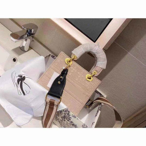 women bags 21aw new classical female designers fashion style luxurys handbags fashion grace men shoulder bags 4 color available
women bags 21aw new classical female designers fashion style luxurys handbags fashion grace men shoulder bags 4 color available