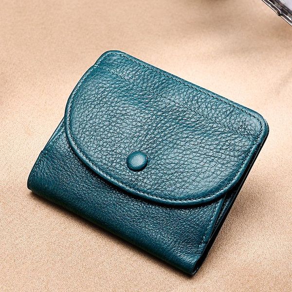 2020 new genuine leather women wallets coin purse short female money bag mini walet small card holder, Red;black
2020 new genuine leather women wallets coin purse short female money bag mini walet small card holder, Red;black